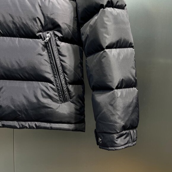 Moncler Black Down Jacket – Authentic, Great Condition - Picture 4 of 16